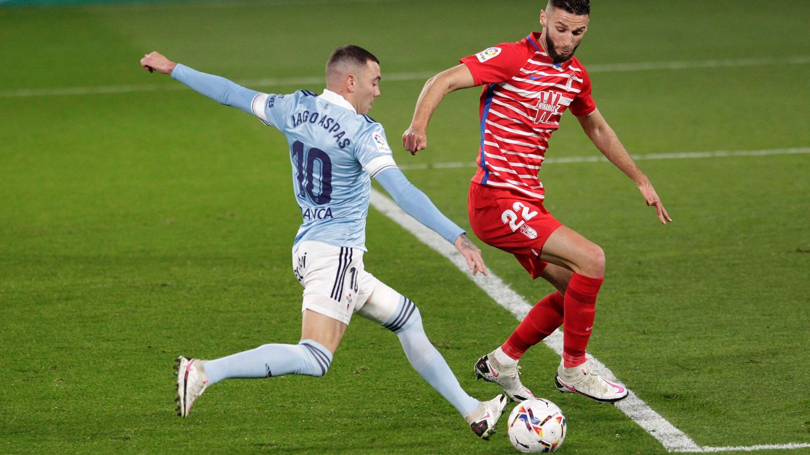 Aspas fue un suplicio para el Granada en la primera vuelta.