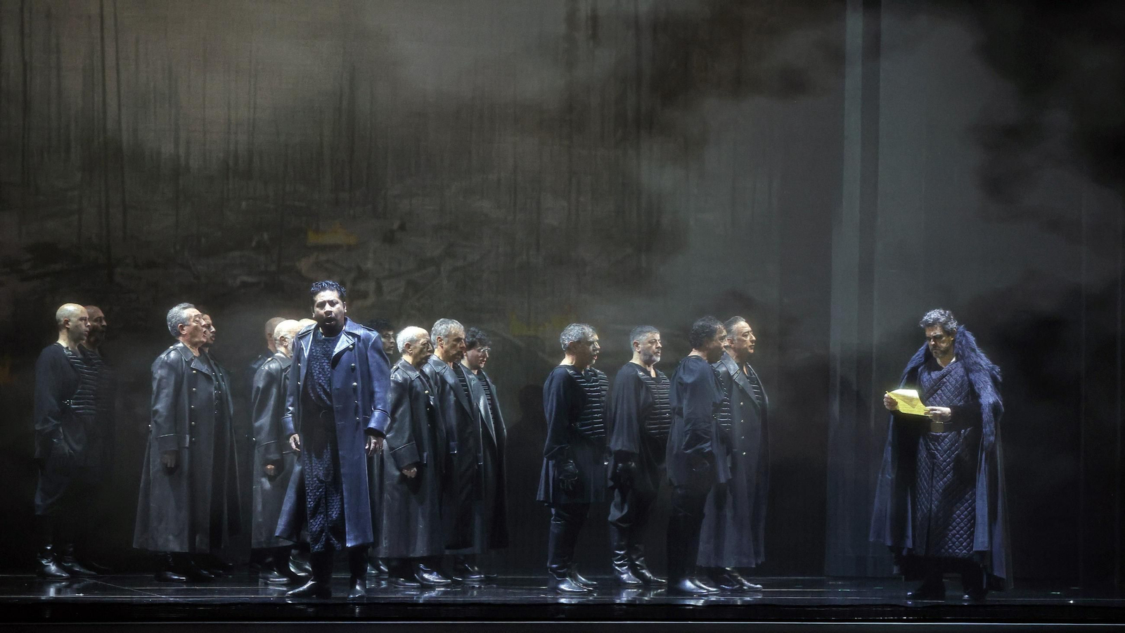 Imágenes de la ópera Macbeth en el Teatro Villamarta de Jerez