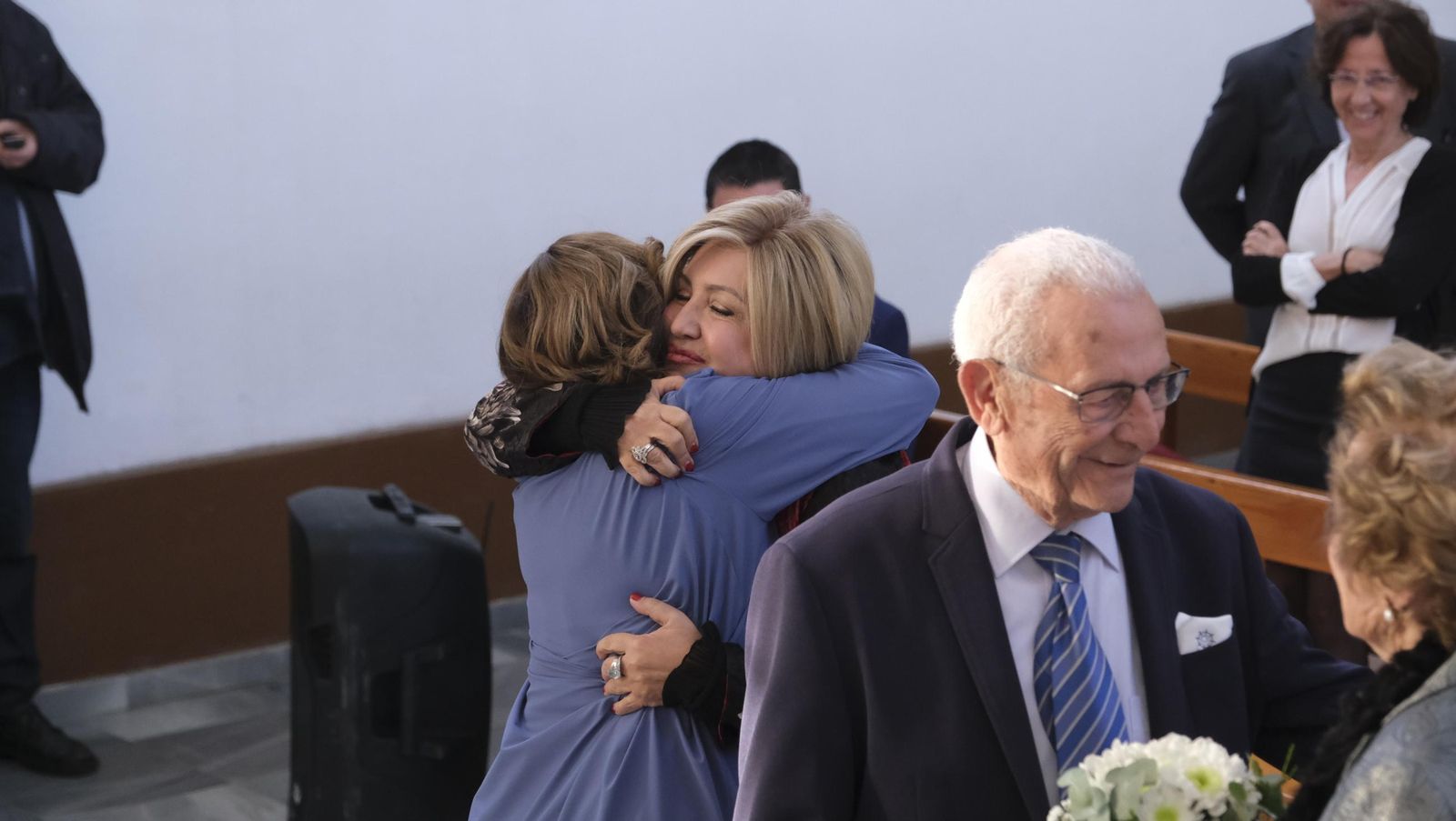 Brindis por 75 años de amor de Carmen y Roque, en imágenes