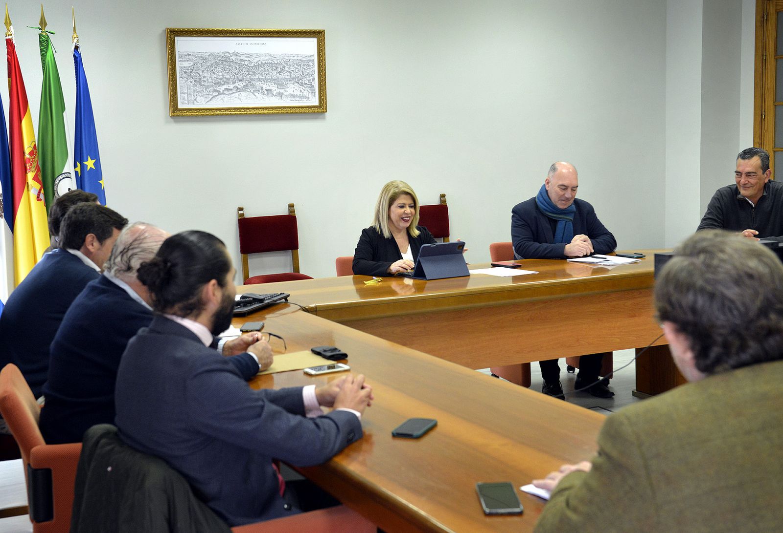 La Asociación de Casetas Tradicionales presentan a la alcaldesa de Jerez, Mamen Sánchez, sus objetivos