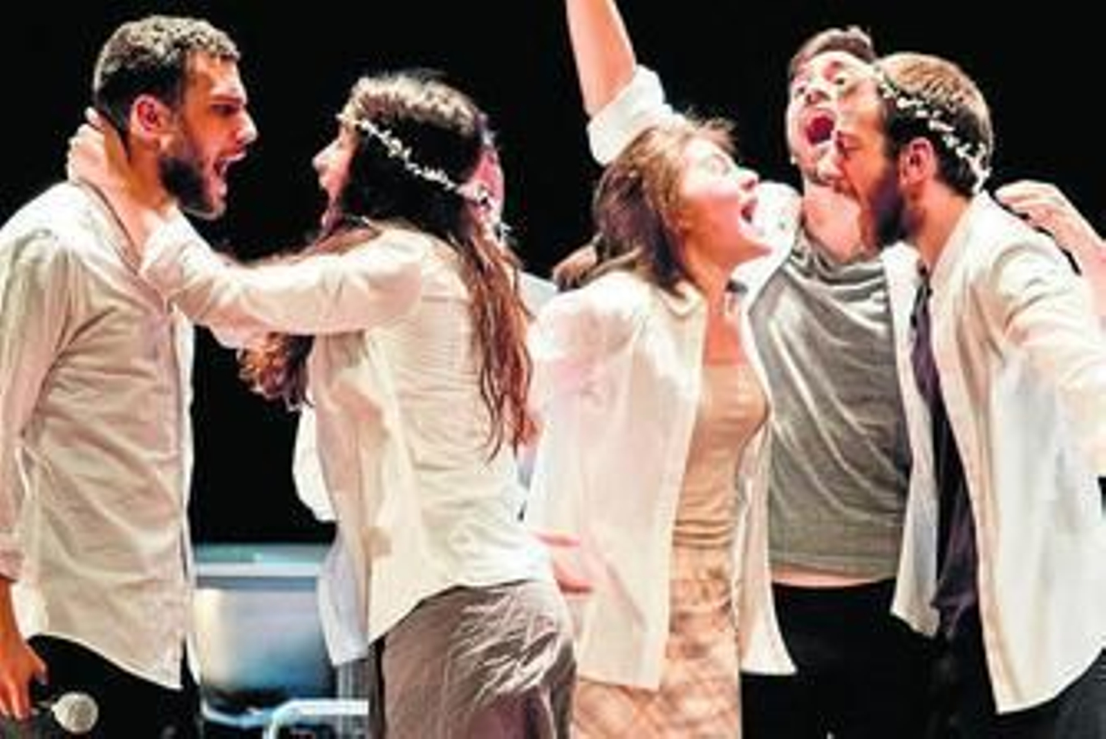 Una escena del montaje de 'Fuente Ovejuna' de La Joven Compañía.