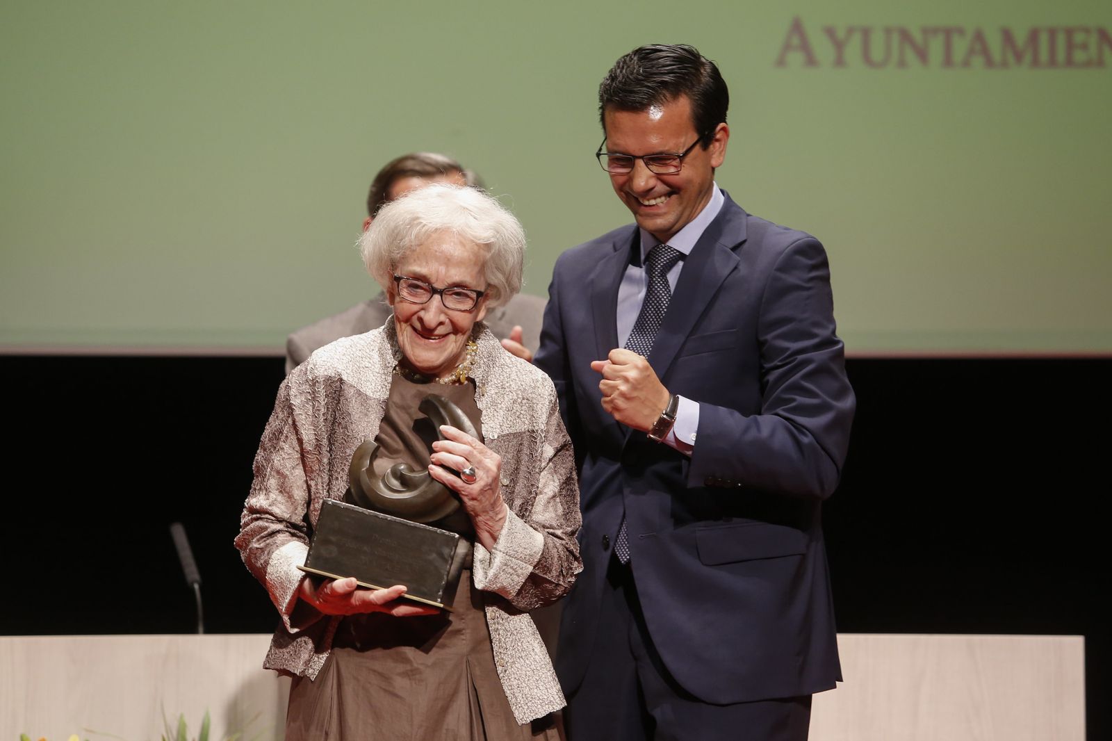 La imágenes de la entrega del Premio Ciudad de Granada-Federico García Lorca de Poesía