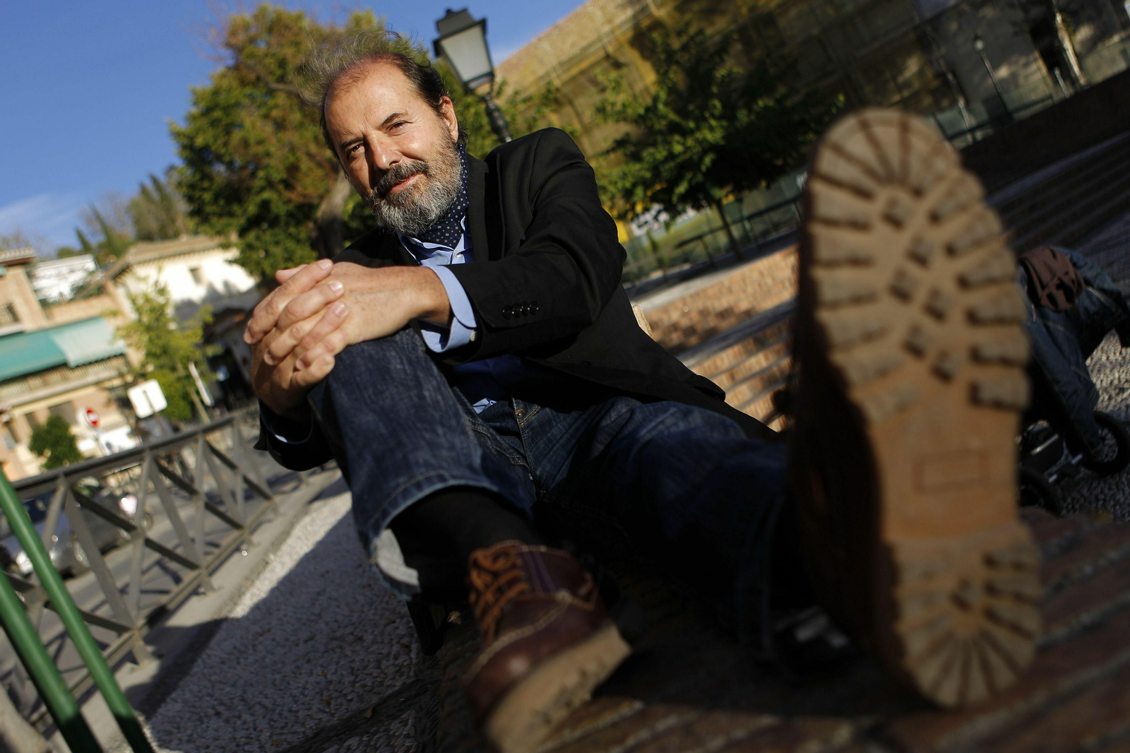 Fernando de Villena presenta en Granada su nueva novela sobre el la búsqueda del grial