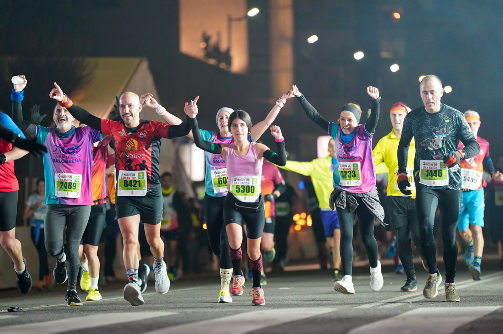 En imágenes: búscate en tu llegada a meta de la Carrera de San Antón 2026 (9)