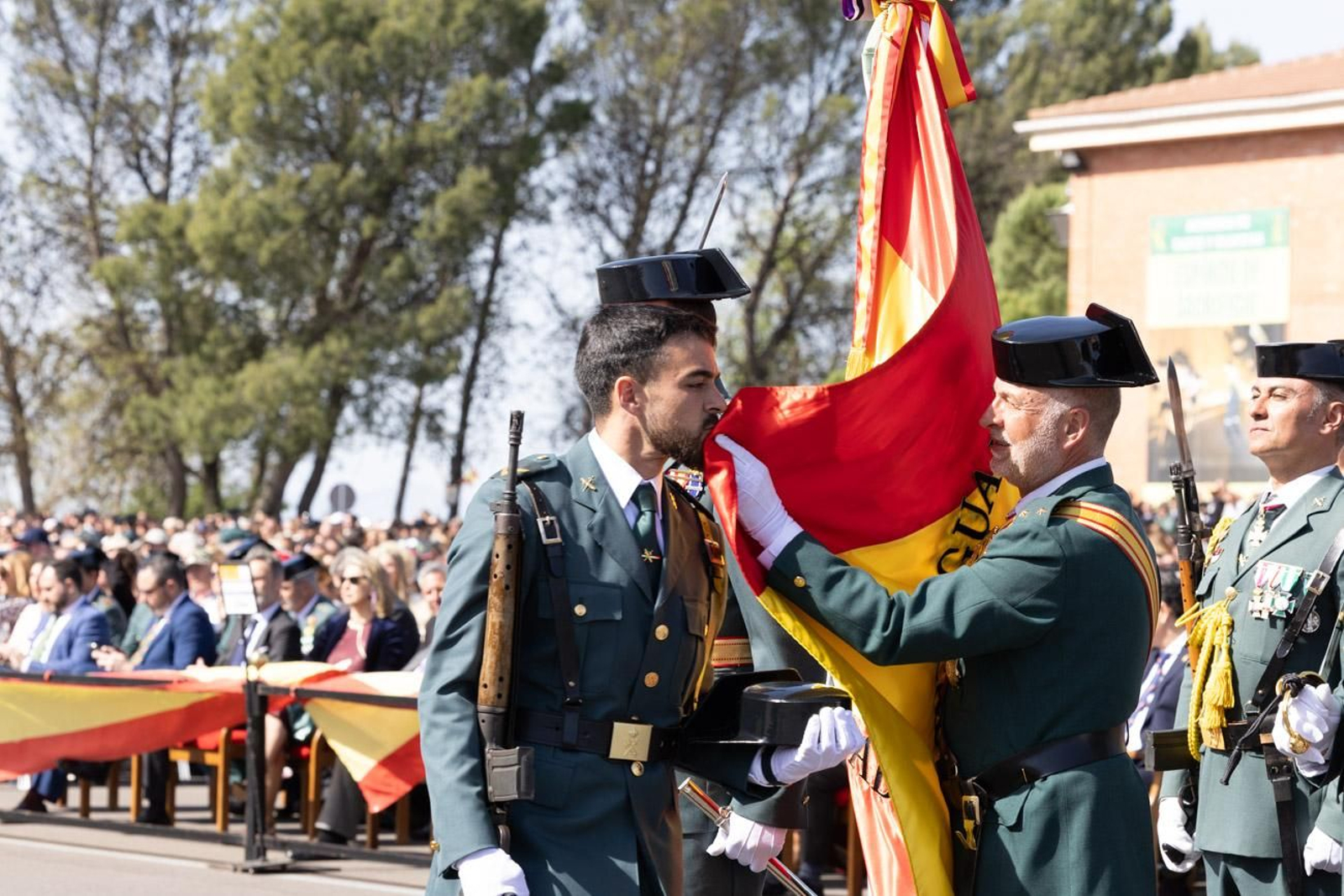 Jura de bandera de la 130ª promoción de guardias civiles de la Academia de Baeza