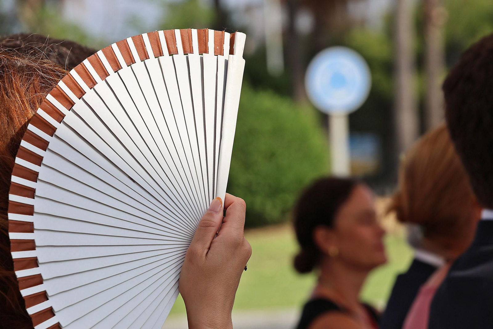 Imágenes del bullicio en las esquinas de la Placeta