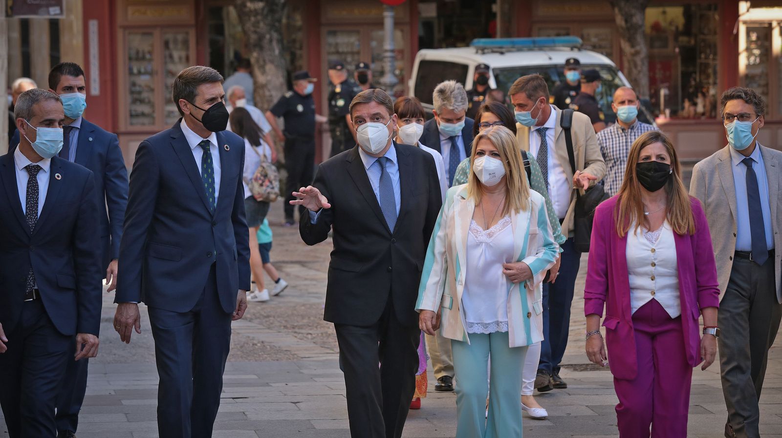 El ministro de agricultura Luis Planas visita Jerez y la yeguada del Hierro del Bocado