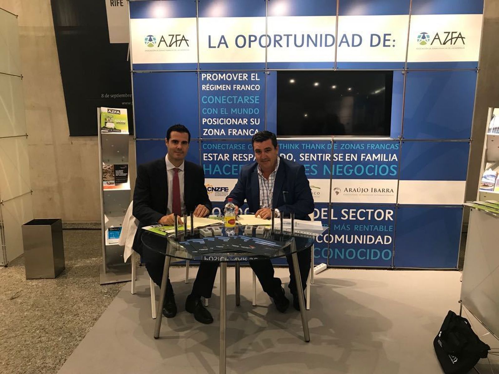 Gustavo González de Vega y Alfonso Pozuelo, delegados en Tenerife y Cádiz.