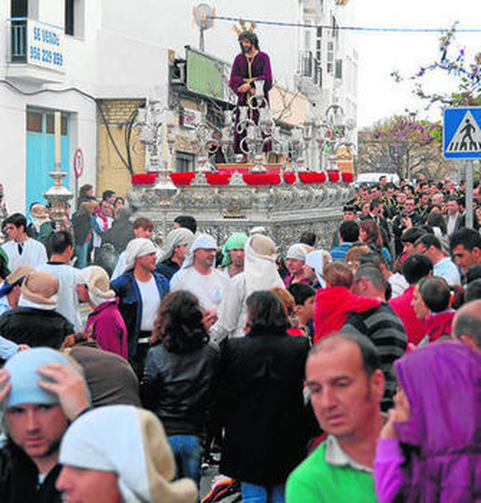 El Señor del Amor, en su primera salida como grupo parroquial.