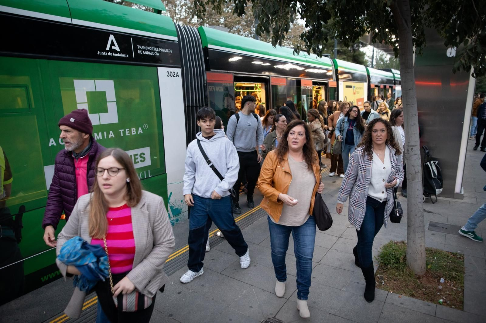 Las imágenes de los primeros exámenes de las oposiciones del SAS en Granada