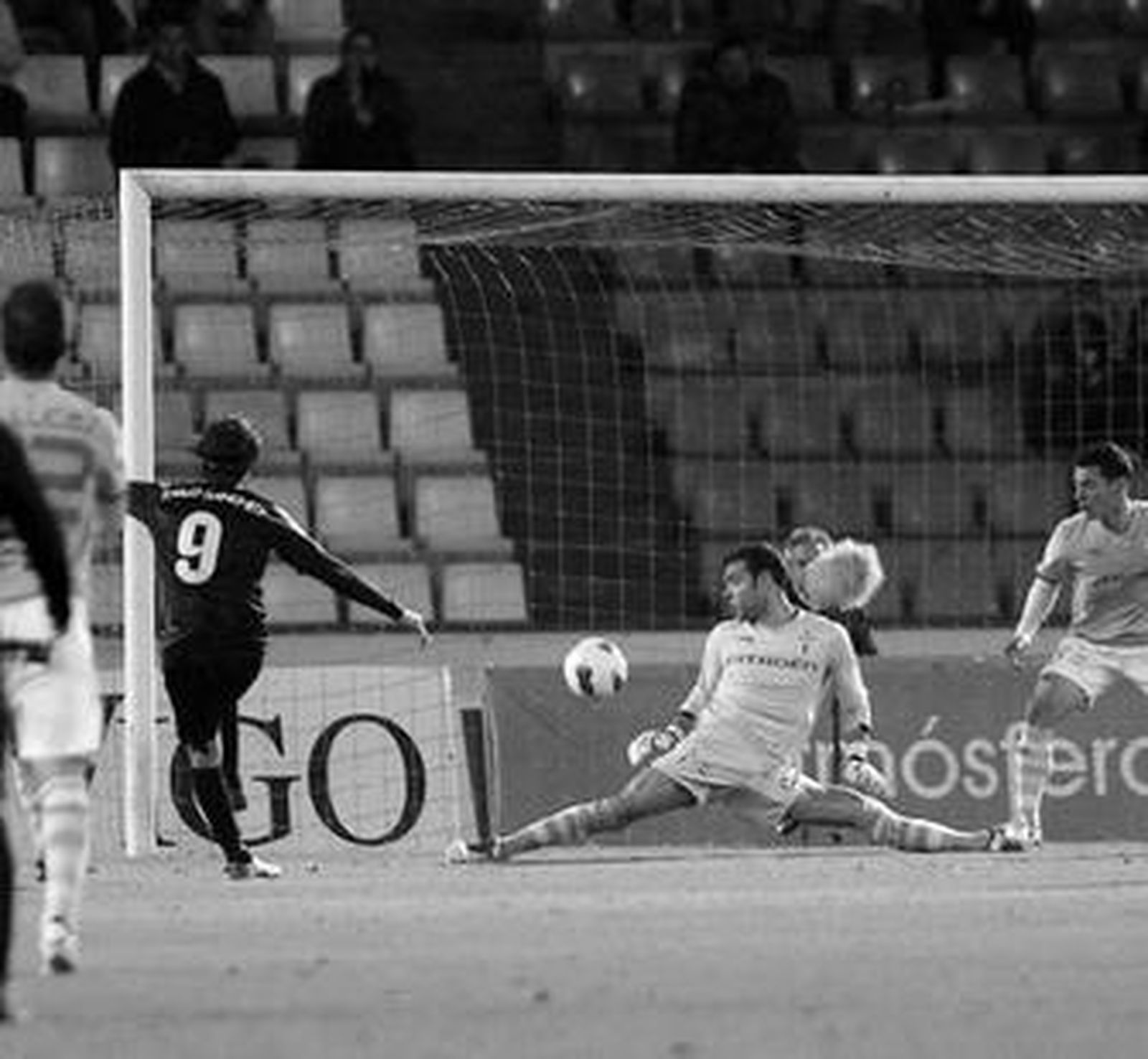 El Celta remonta al Recre