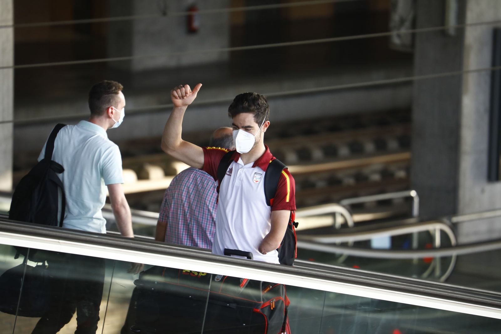 El recibimiento a Alfonso Cabello en Córdoba, en imágenes