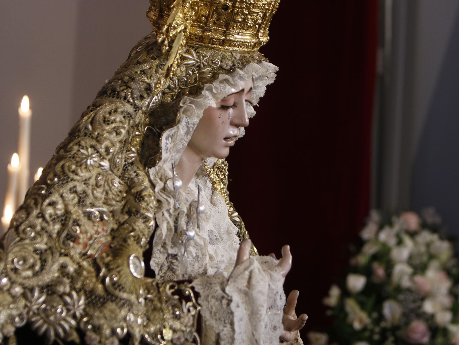 Besamanos a la Virgen de la Estrella