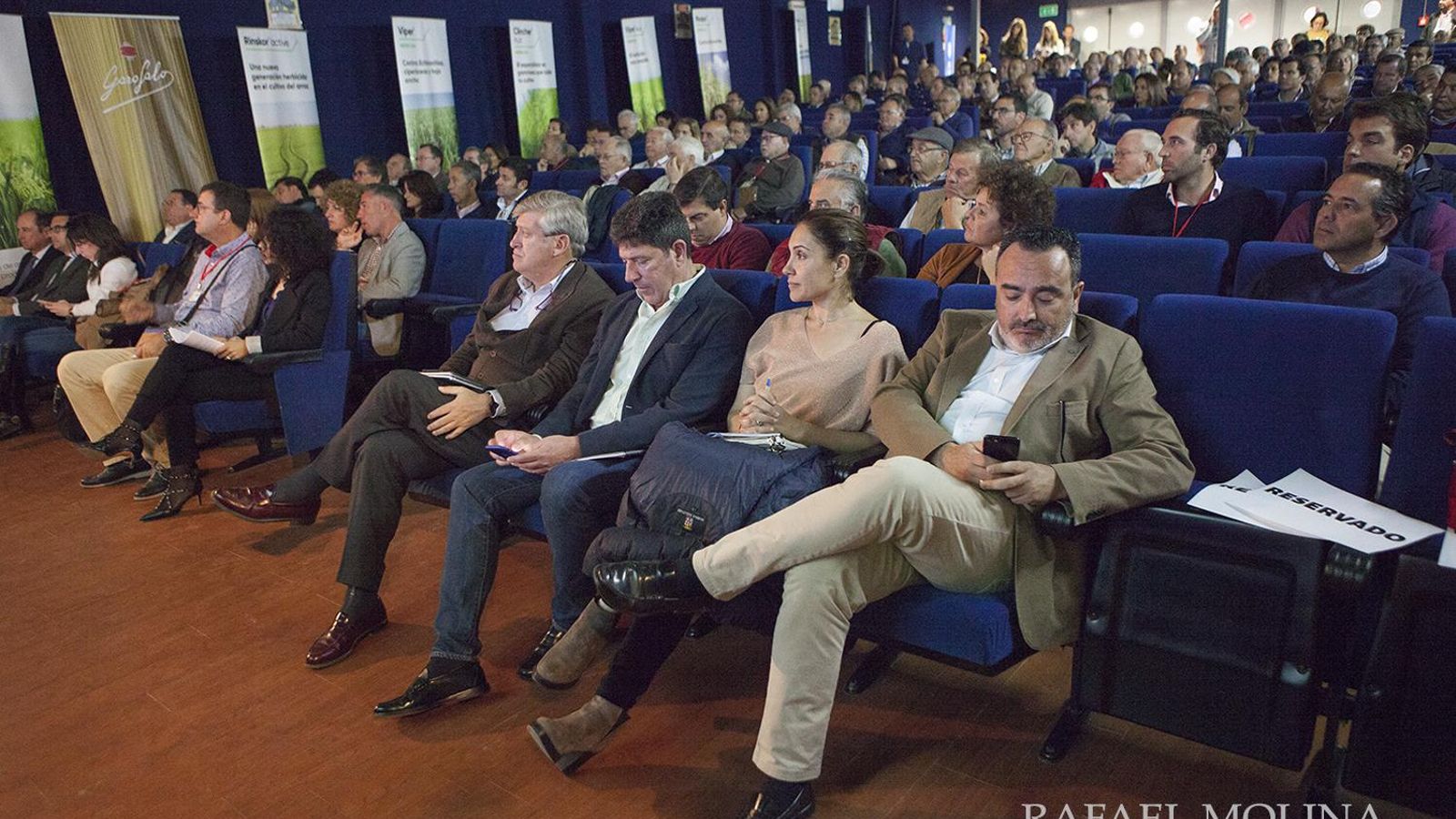 Numeroso público en las jornadas de Isla Mayor.