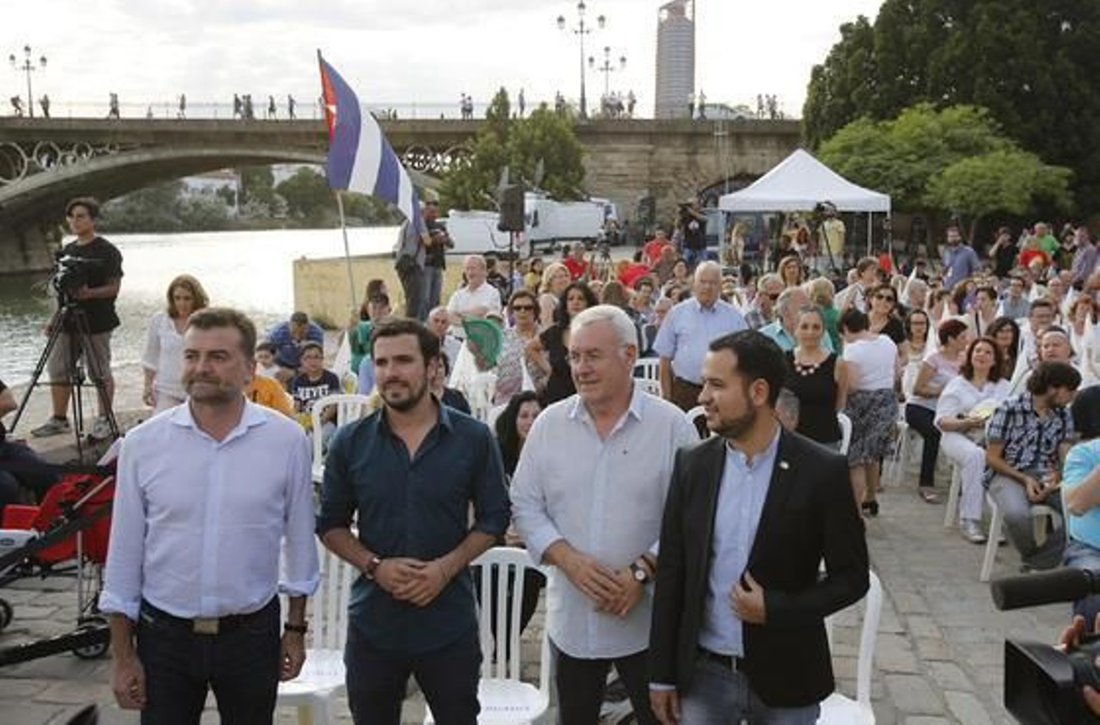 Cierre de campaña del candidato del IU, Daniel González Rojas.

Foto: Antonio Pizarro