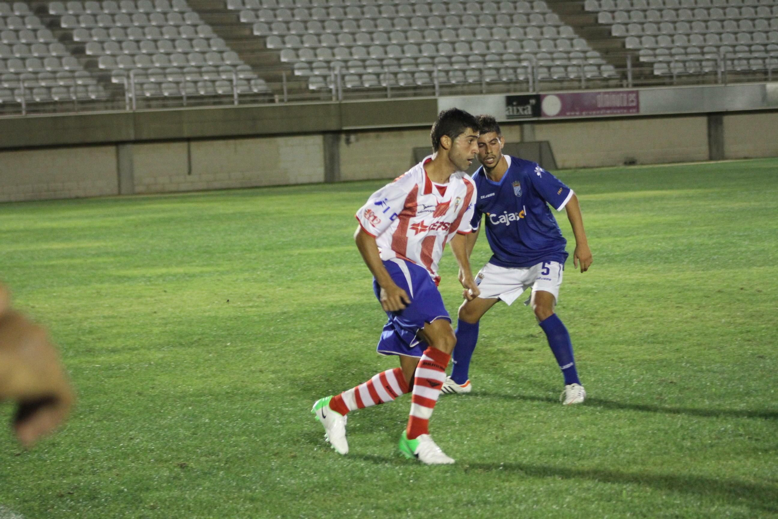 David Narváez, en un amistoso ante el Xerez CD como albirrojo.