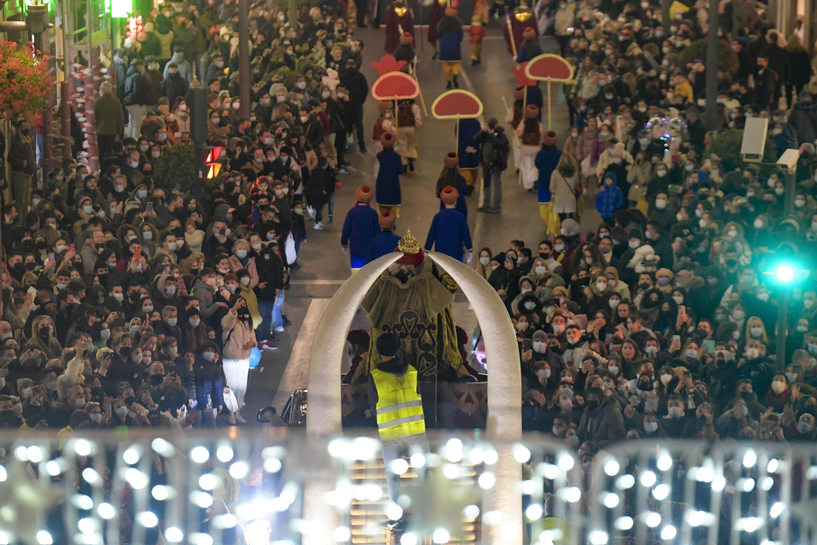 Fotos de la cabalgata de Reyes Magos de Granada 2022