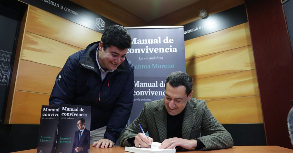 Juanma Moreno presenta en Córdoba su libro 'Manual de convivencia', en ...
