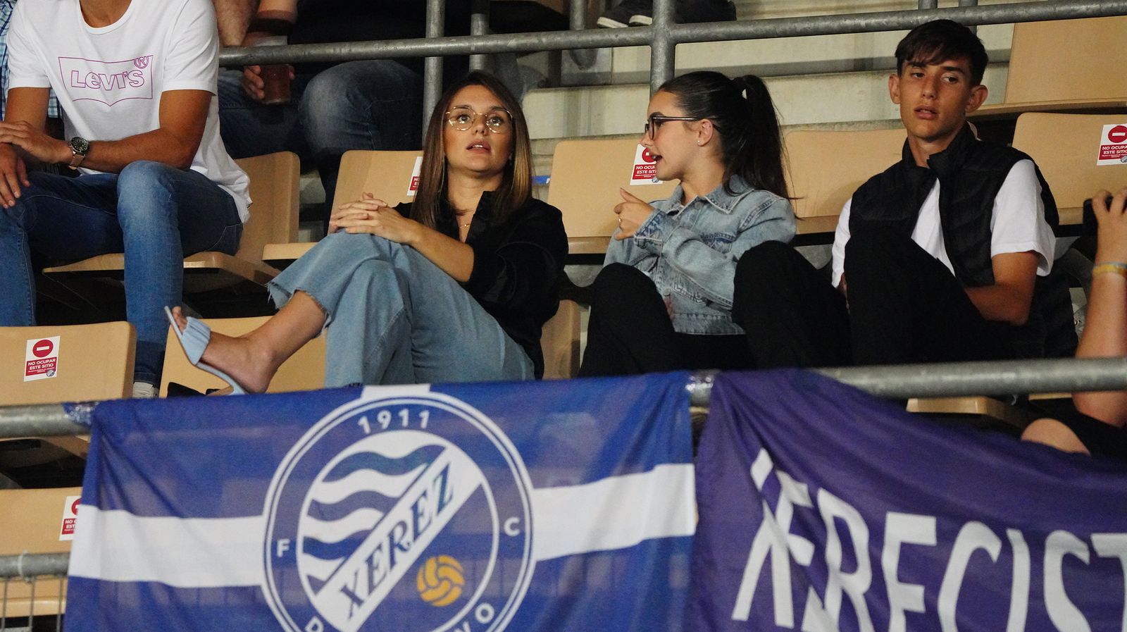Búscate en el partido del Xerez DFC - Cádiz Mirandilla