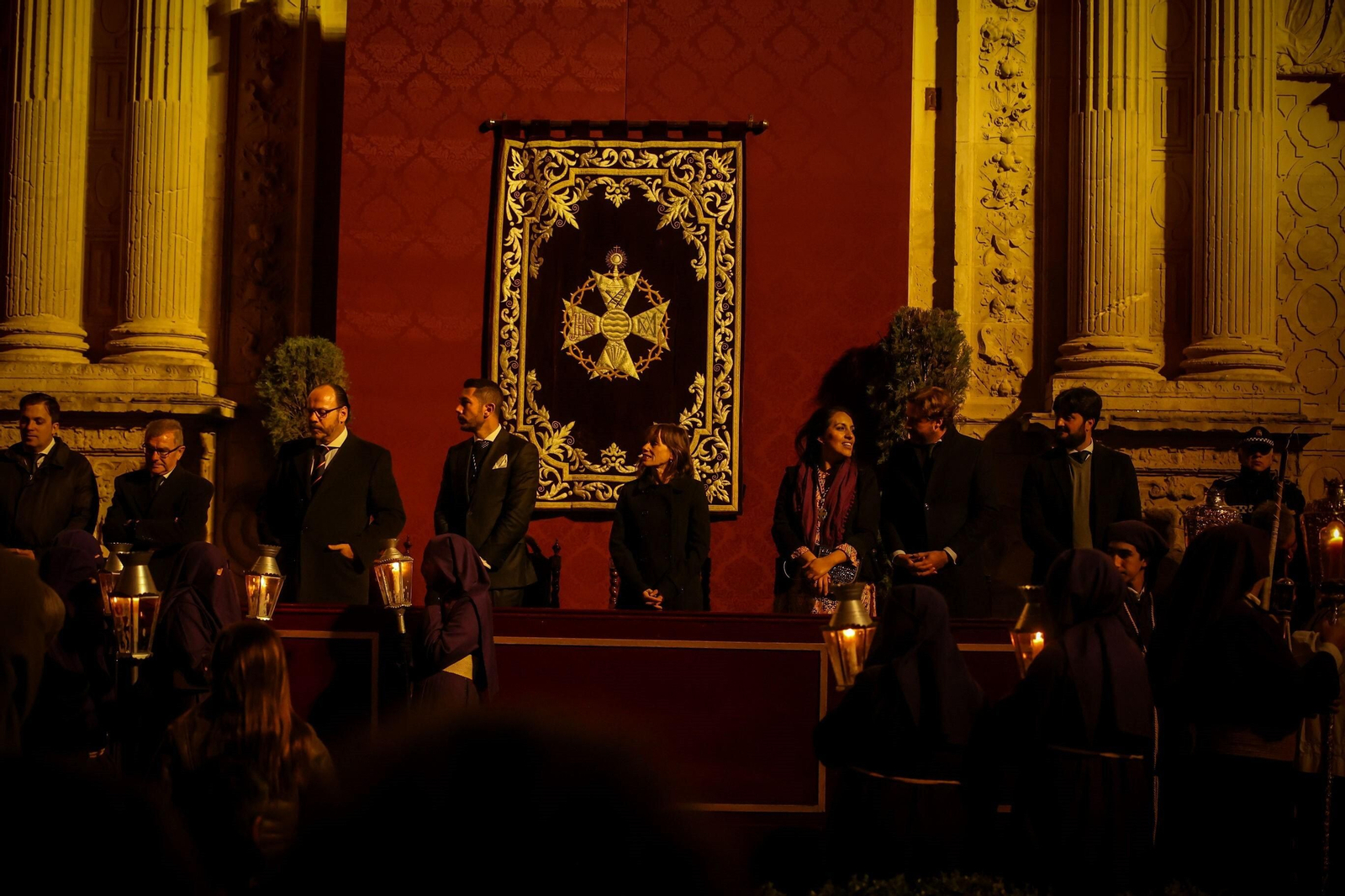 Madrugada del Viernes Santo en Jerez: imágenes de la Noche de Jesús