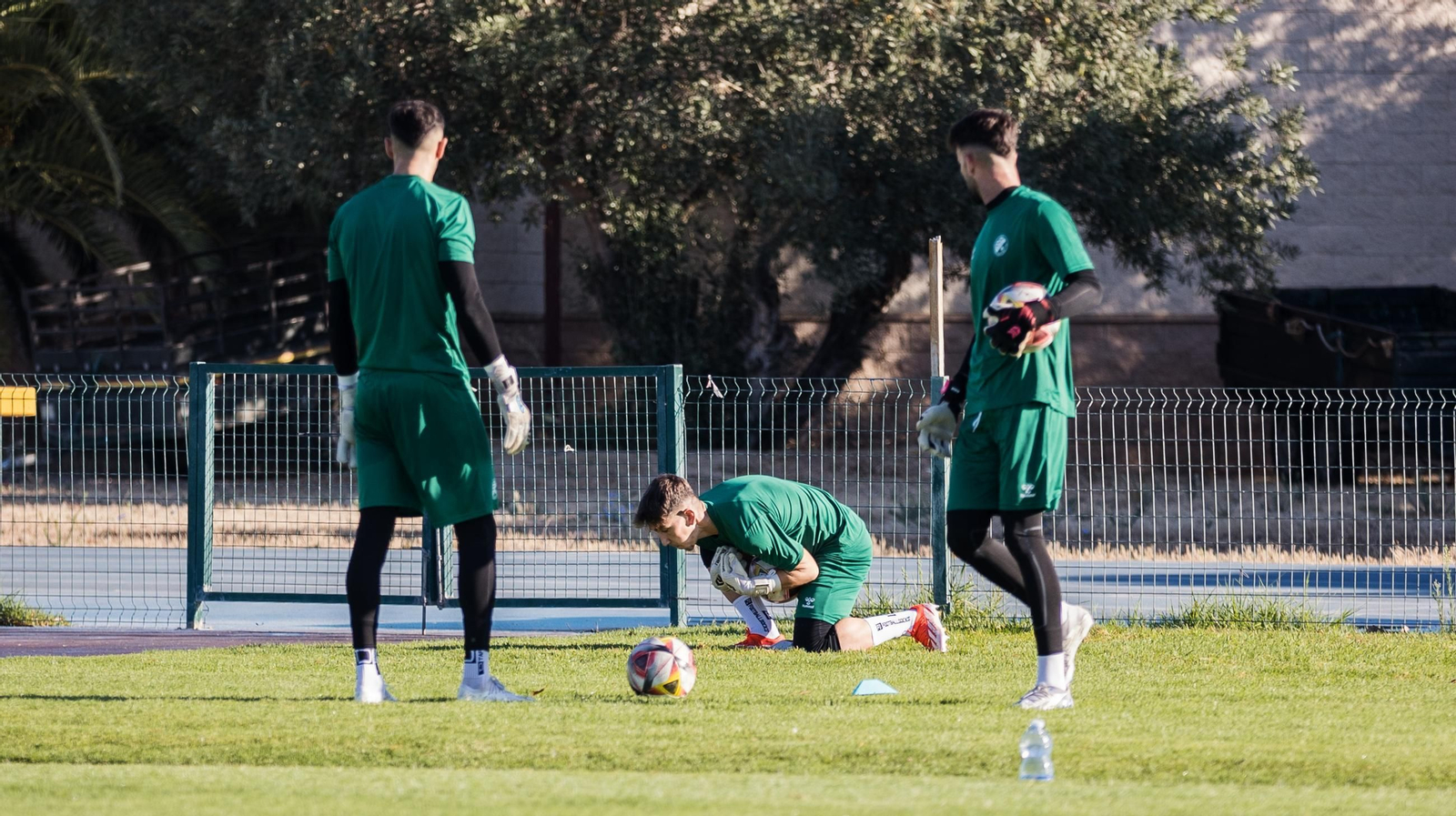 Las mejores imágenes del primer día de entrenamiento del Xerez DFC