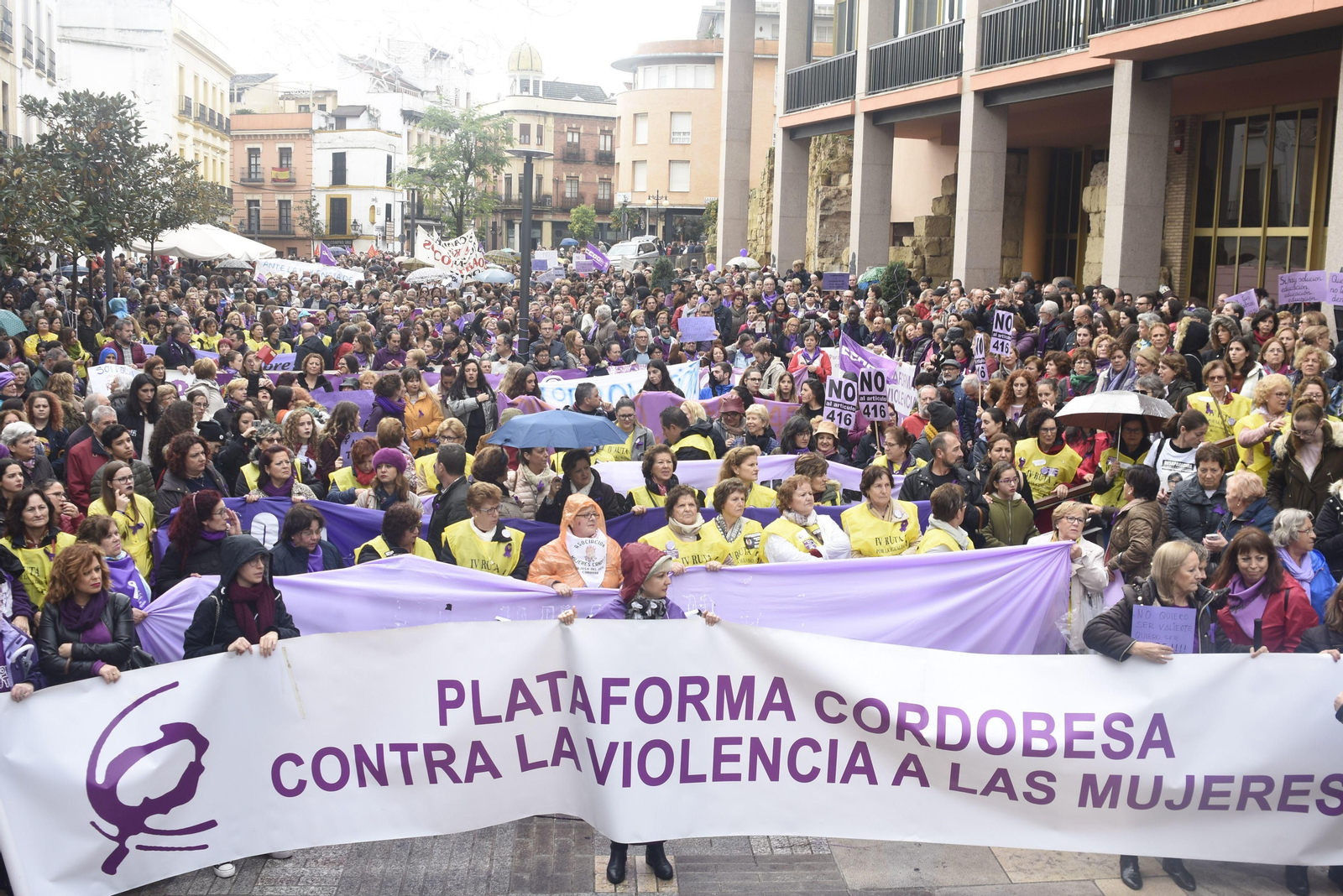 Las imágenes de la manifestación contra la violencia de género