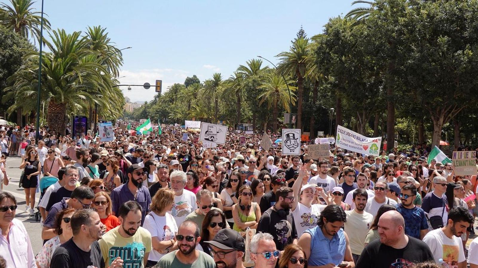 Durante la manifestación por la vivienda en Málaga del 29 de junio Durante la manifestación por la vivienda en Málaga del 29 de junio