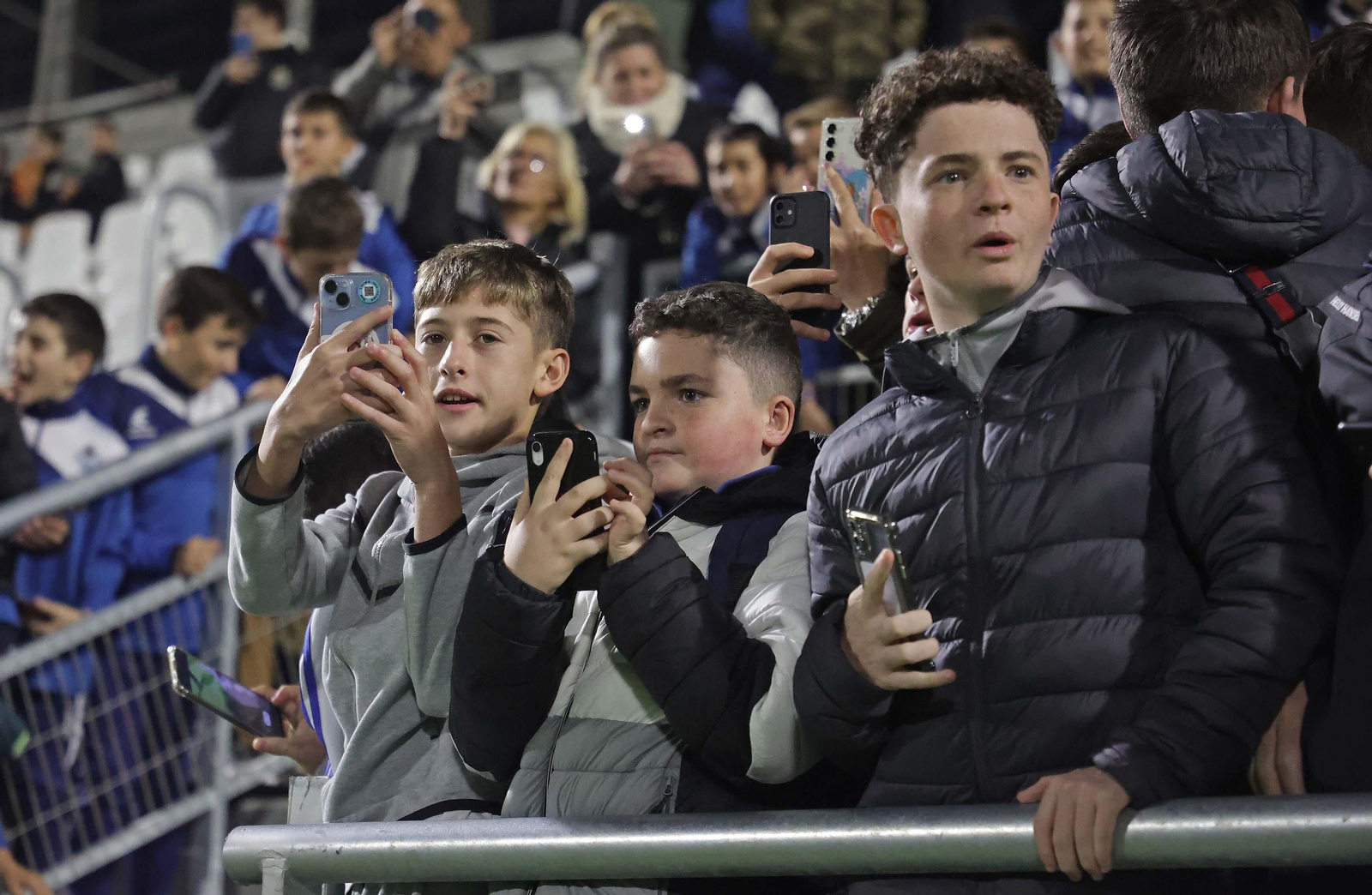 Fotos del entrenamiento de la selección española sub-17 de fútbol en el Ciudad de La Línea