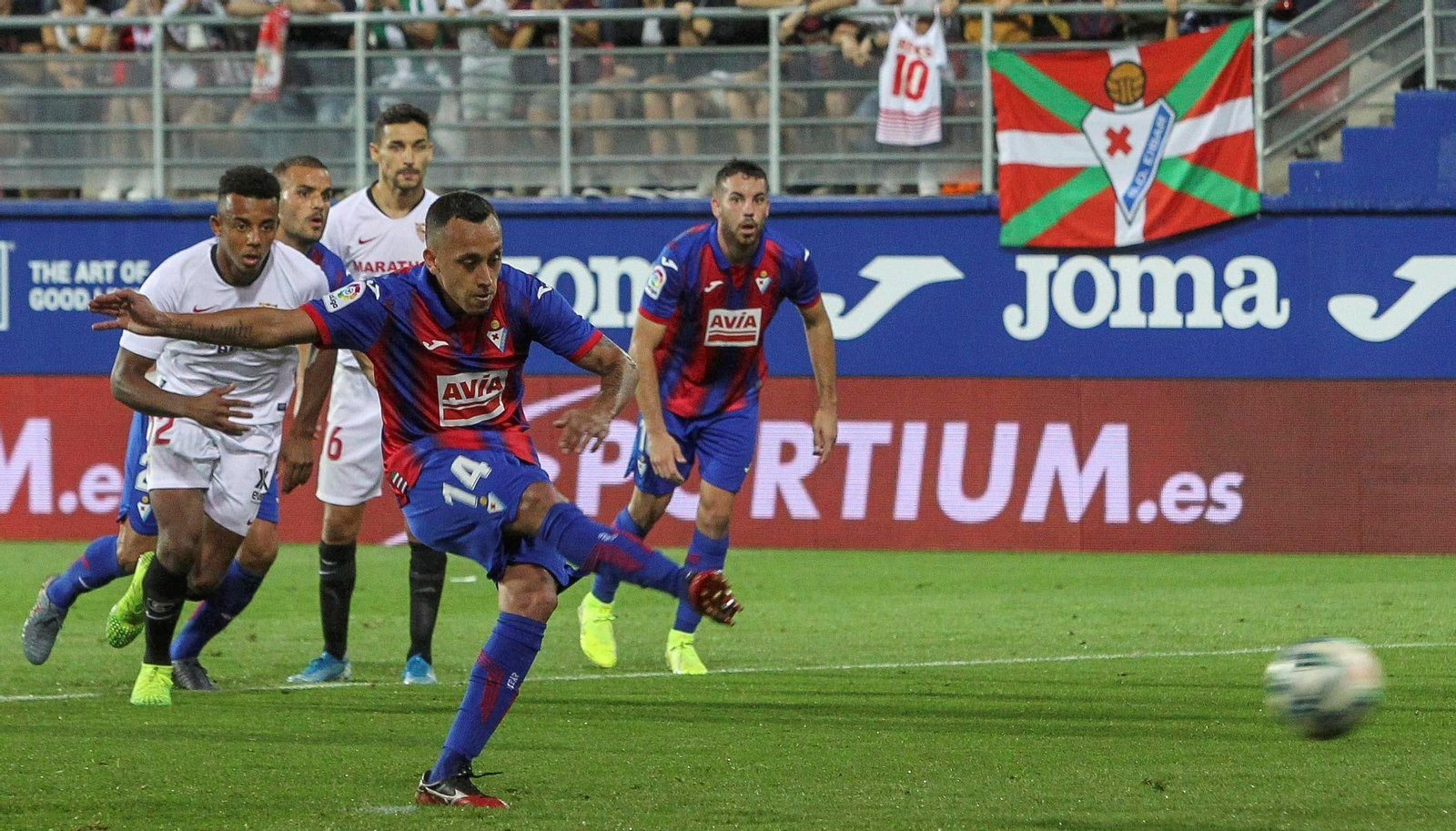 El Eibar-Sevilla FC, en imágenes