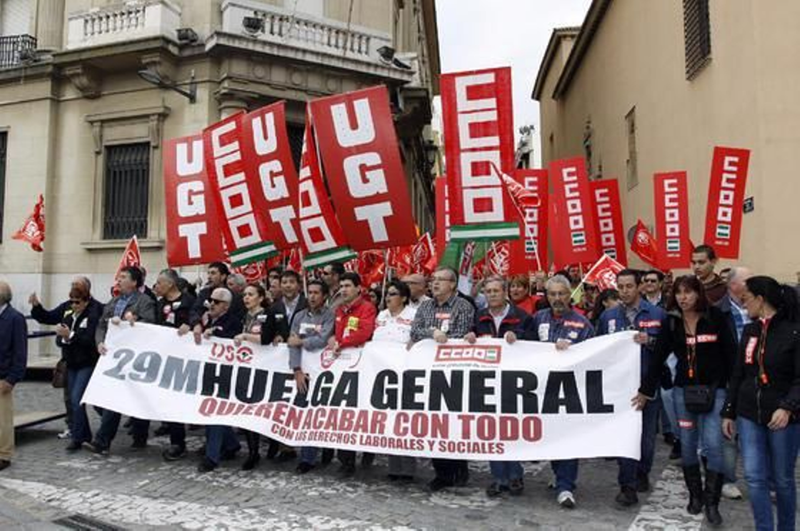 Las imágenes de la huelga general en Huelva