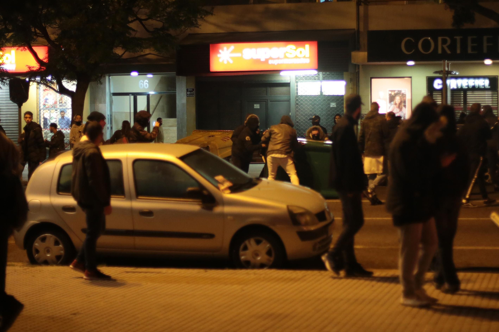 Disturbios en la manifestación de Cádiz