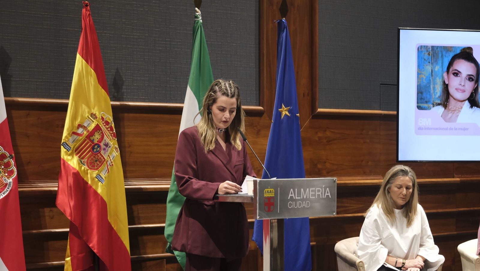 Entrega de los galardones por el Día Internacional de la Mujer, en imágenes