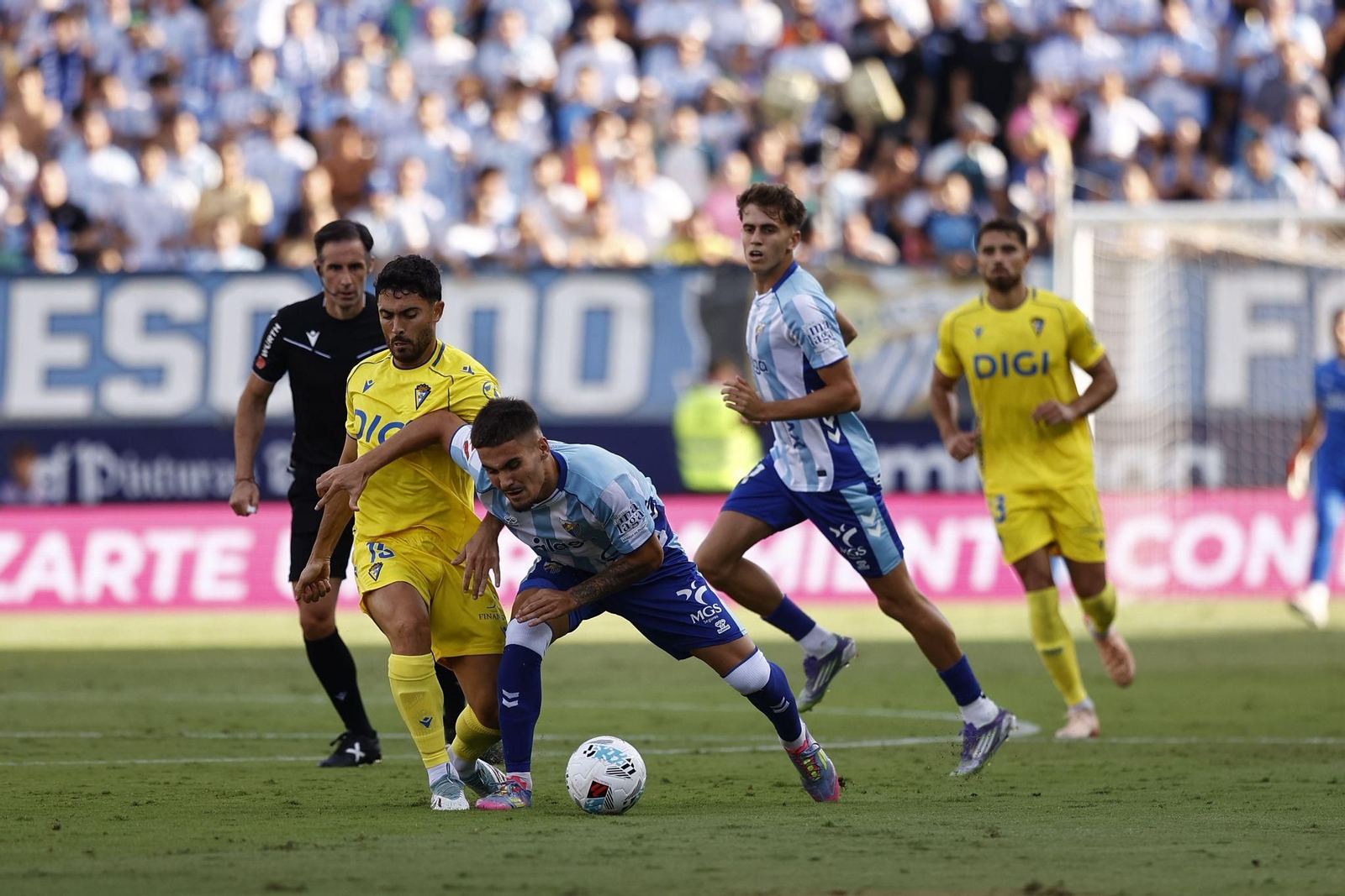 El Málaga CF-Cádiz CF, en fotos