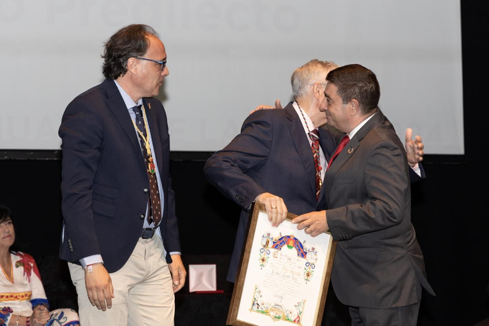 Estas son las imágenes de la entrega de los Premios Villa de Torredelcampo 2024