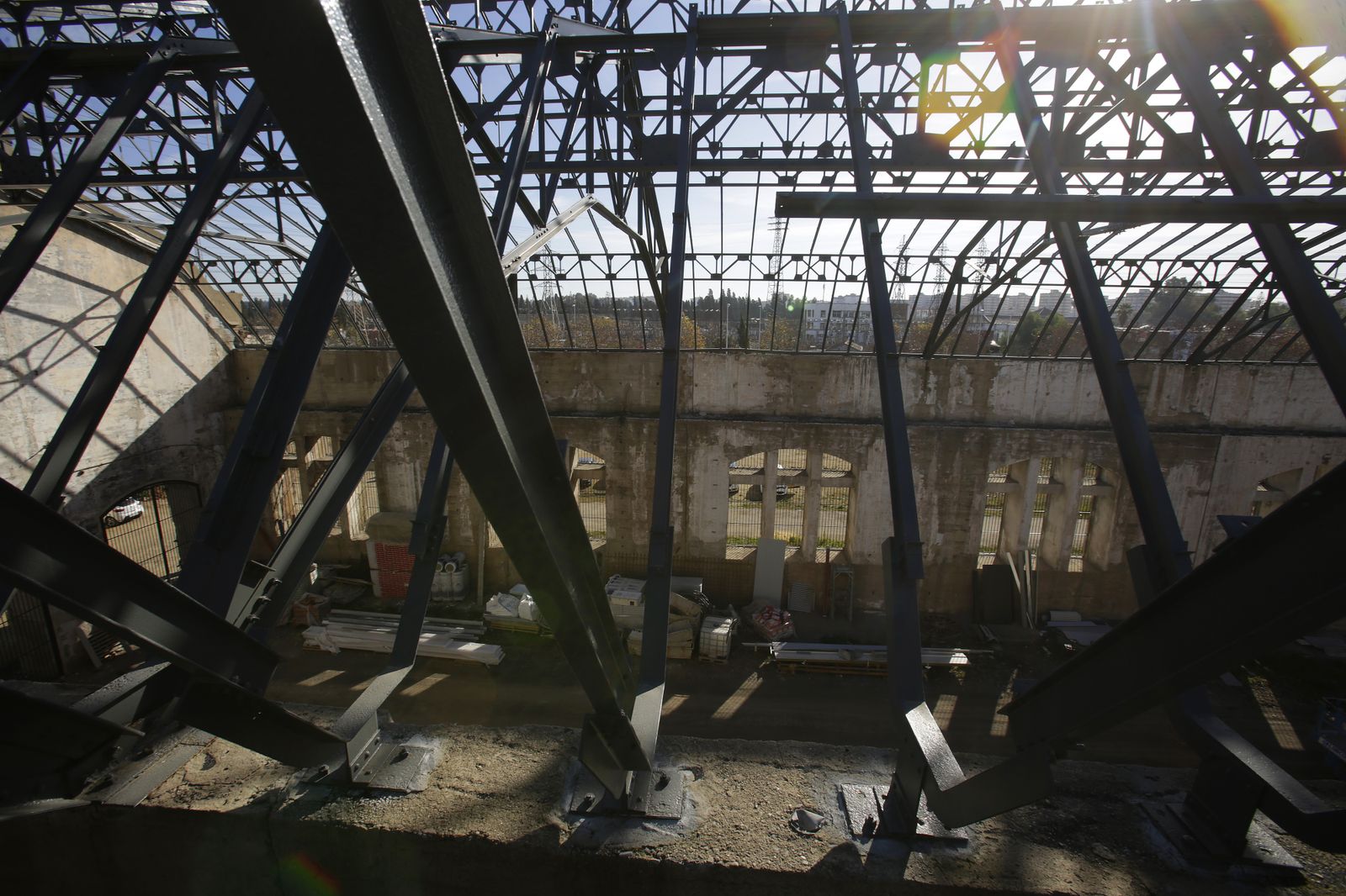 Obras en las naves de RENFE de San Jerónimo