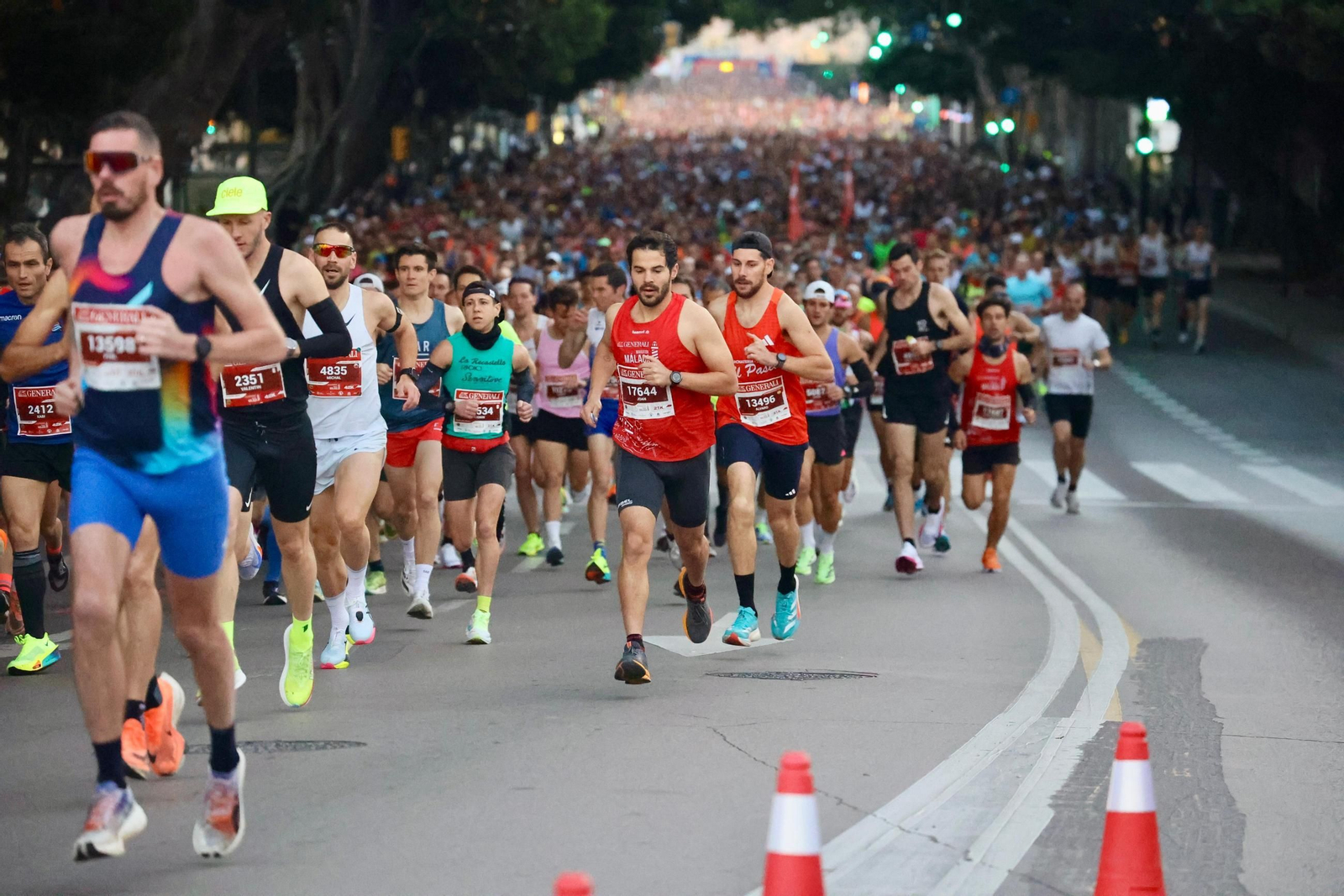 Las mejores fotos de la Maratón de Málaga 2024