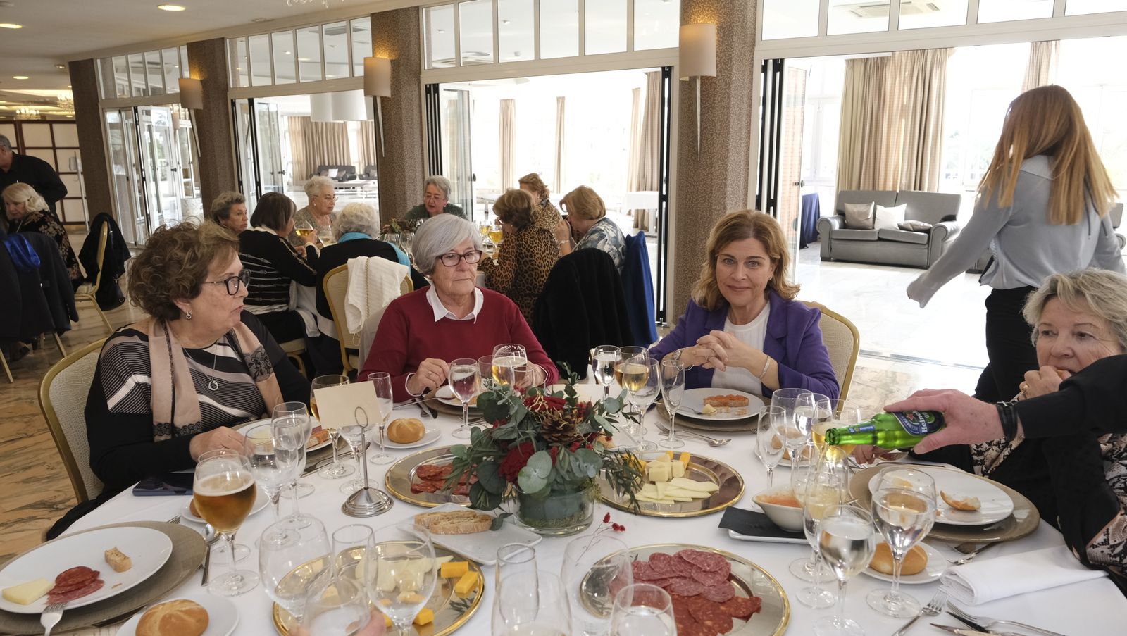 Imágenes del encuentro anual de los docentes jubilados almerienses, ADOJAL