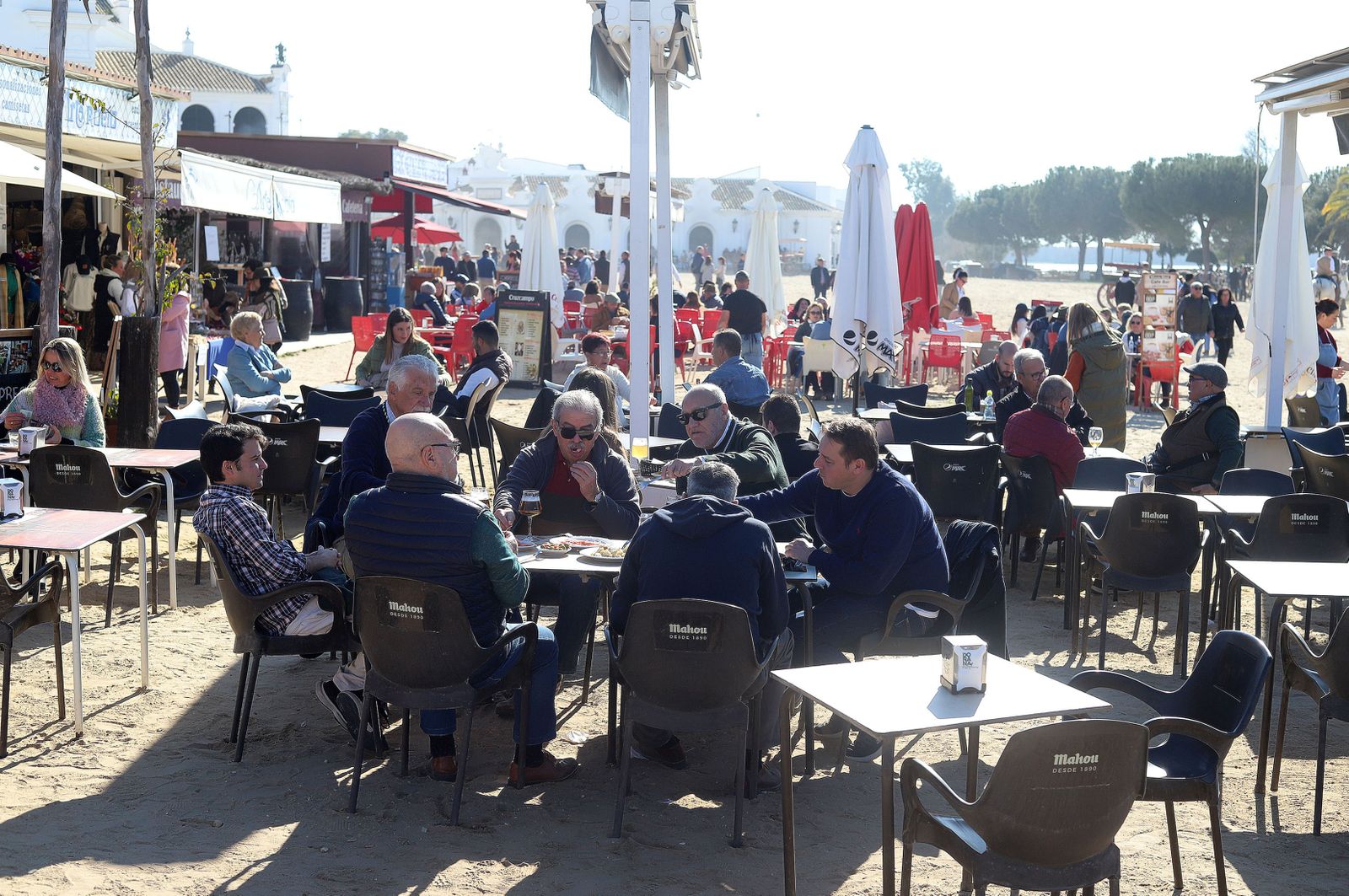 Imágenes del ambiente previo a la celebración de la Candelaria en El Rocío