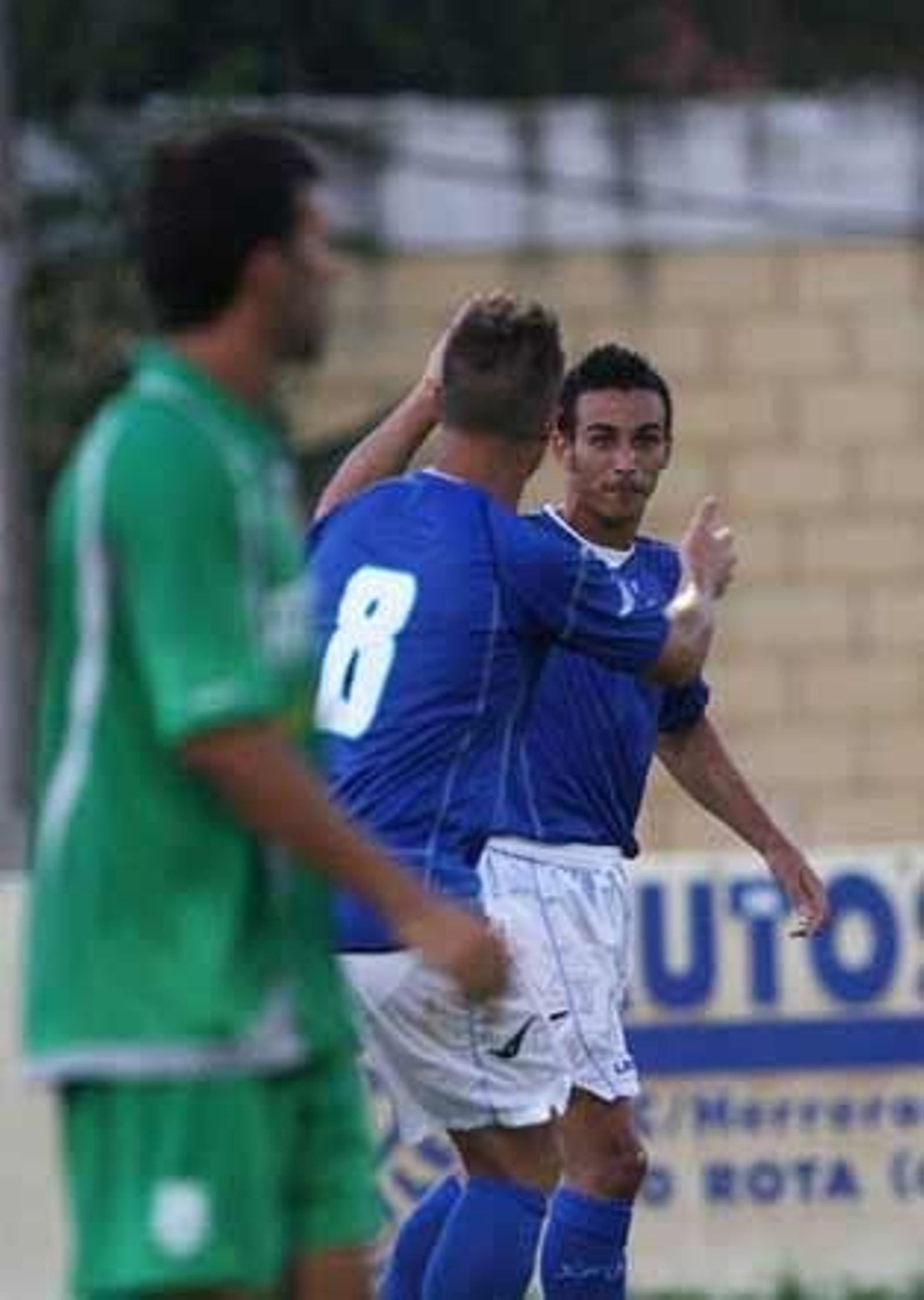 El Deportivo de Javi López golea al combinado roteño 7-0 en un primer partido de pretemporada en el que todos sus delanteros ven puerta

Foto: Juan Carlos Toro