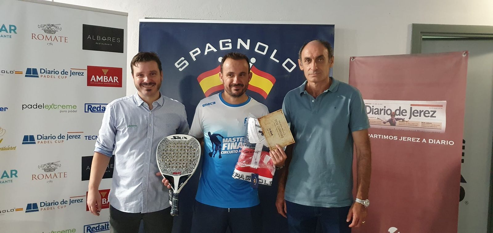 Imágenes de la entrega de trofeos de la IX Diario de Jerez Pádel Cup