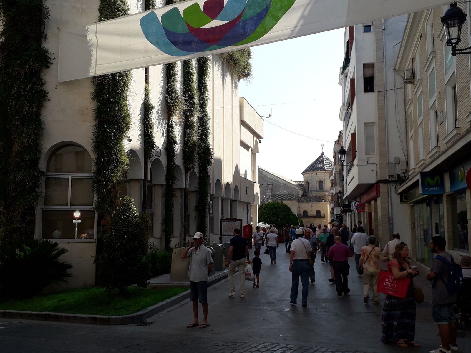 Actividad en el centro de Lucena, la más poblada de Córdoba y la número 11 en renta.