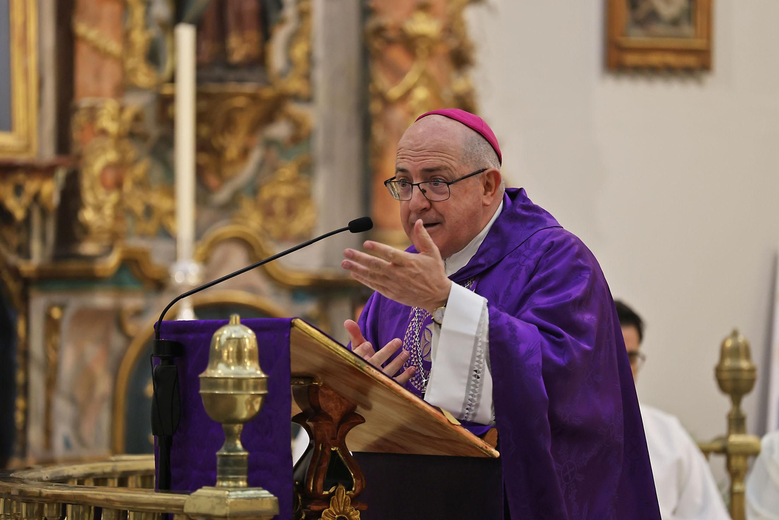 Imágenes de la Imposición de Cenizas en La Merced