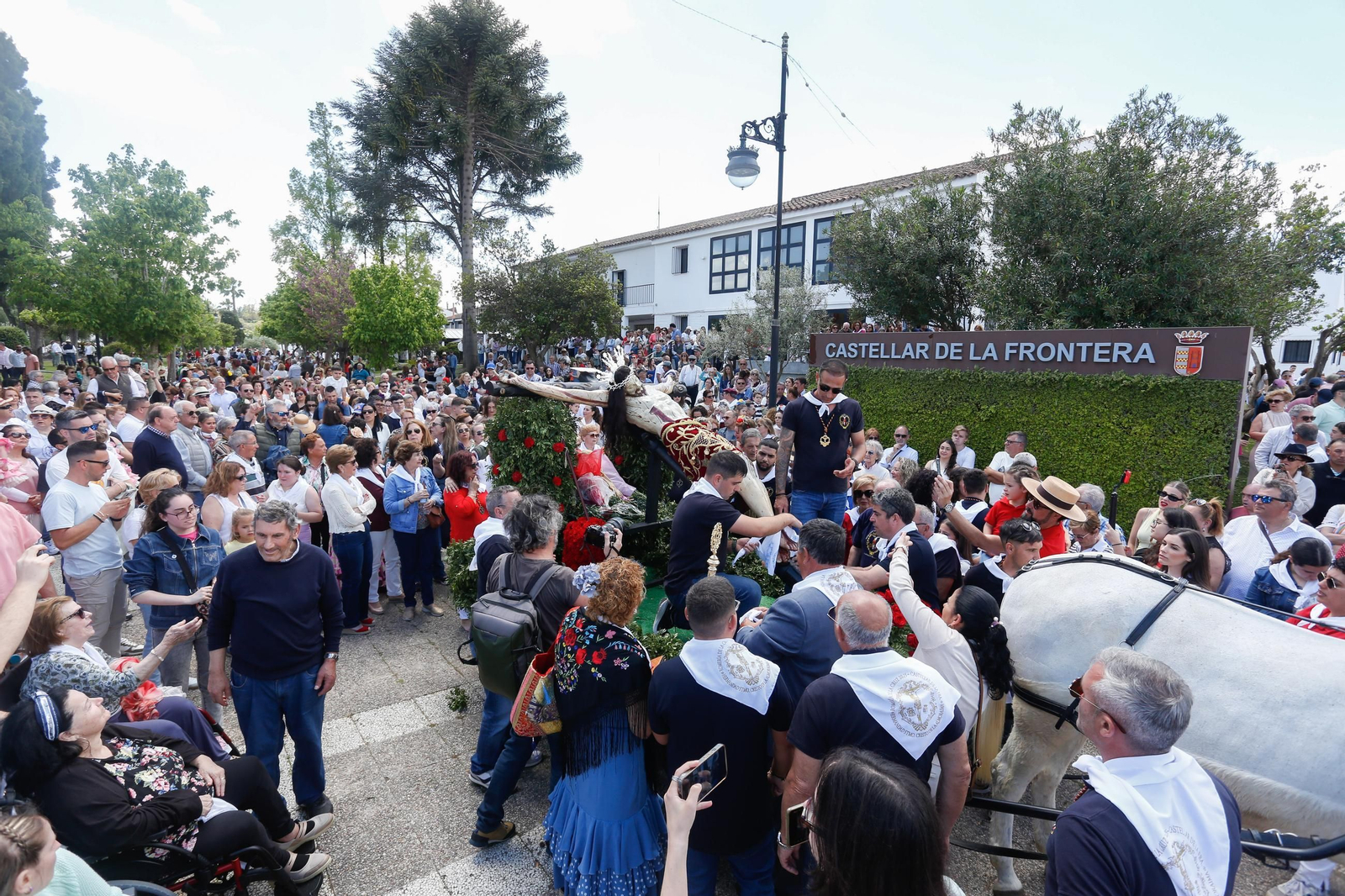 Fotos del domingo de Feria y la romería del Cristo de la Almoraima