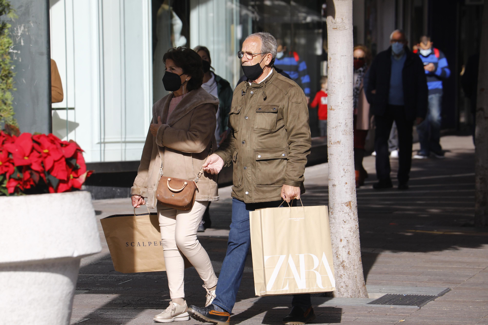 Los últimos días para comprar los regalos de Reyes, en fotografías