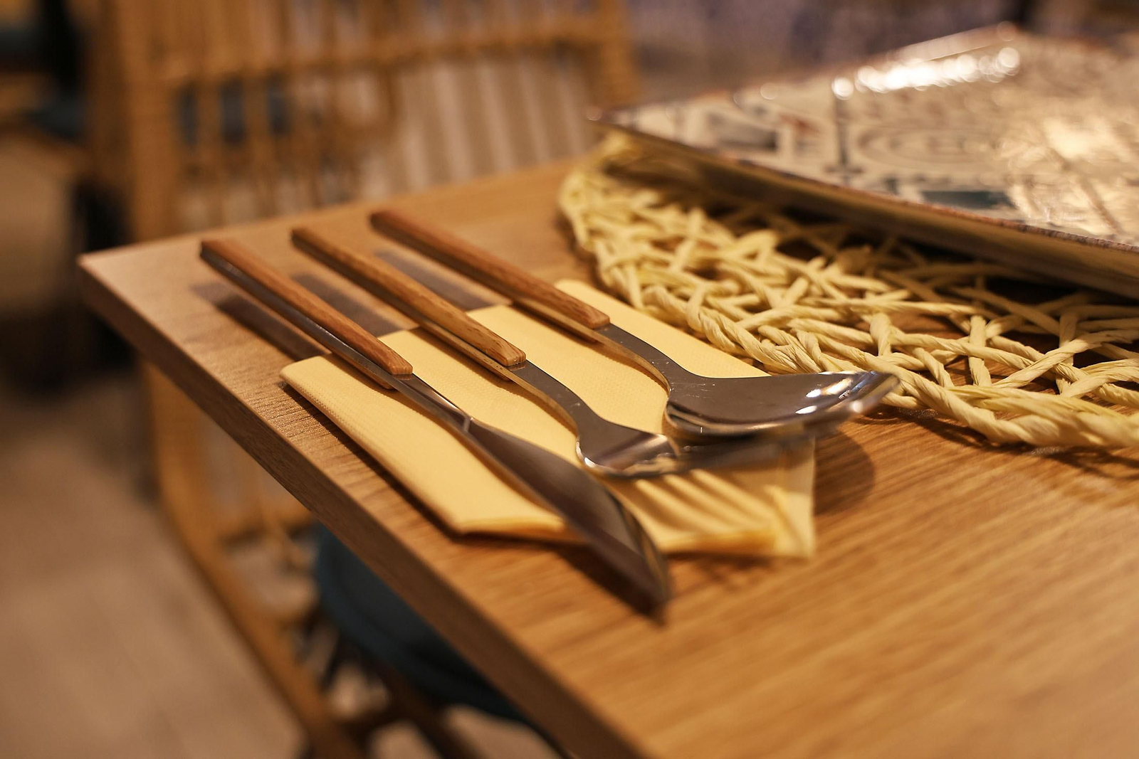 Imágenes del cambio radical de un bar de Huelva tras el paso de Chicote en 'Pesadilla en la cocina'