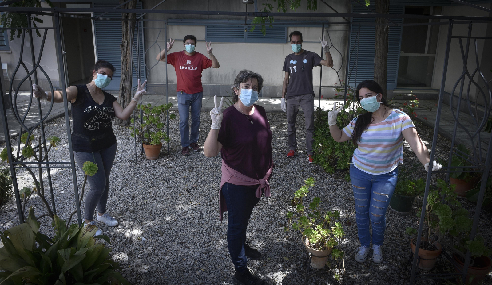 La resistencia de las personas con problemas de salud mental y sus cuidadores: un confinamiento ejemplar La resistencia de las personas con problemas de salud mental y sus cuidadores: un confinamiento ejemplar