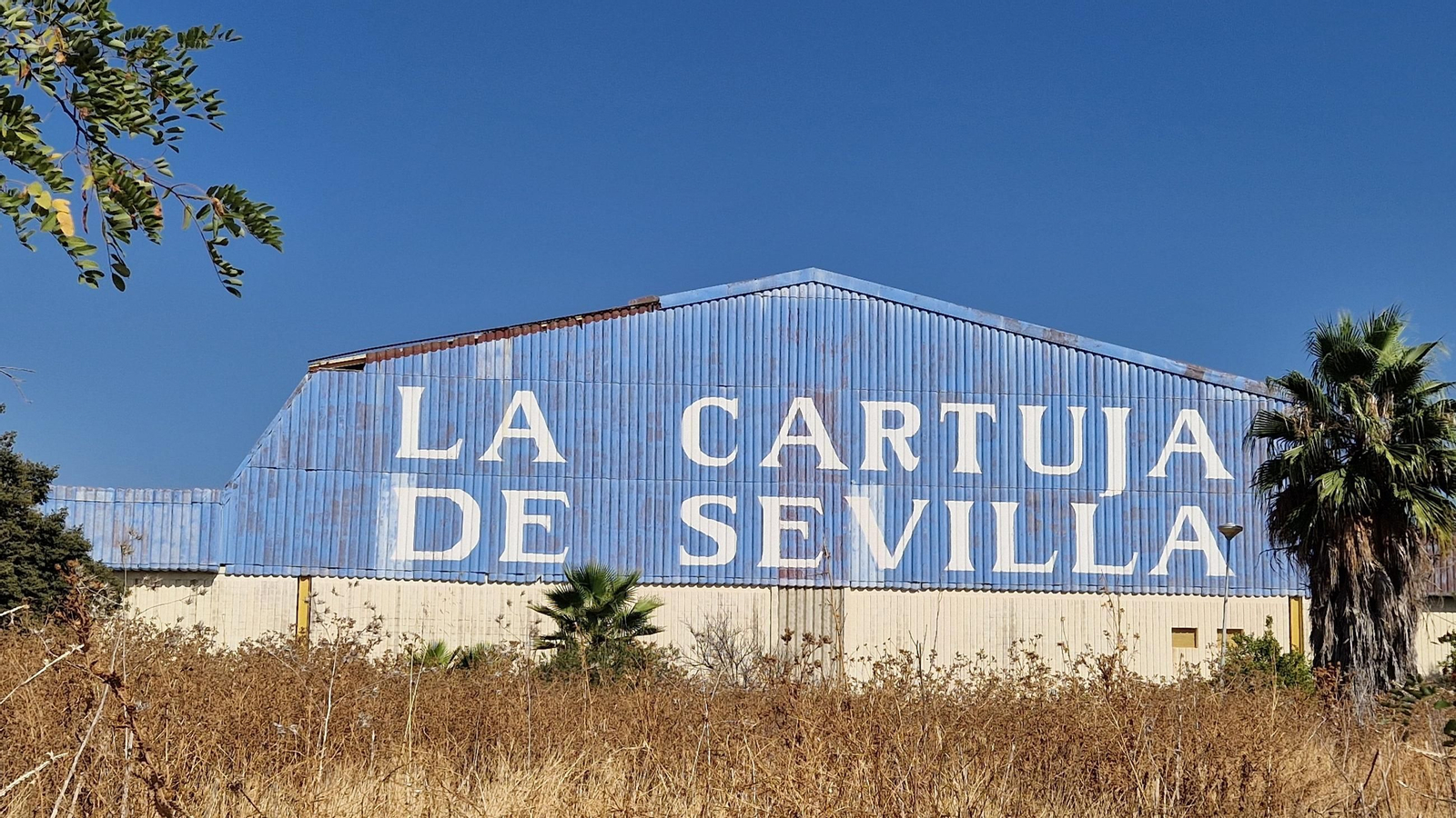 El Juzgado Mercantil 3 de Sevilla ha reactivado el proceso de venta de la famosa fábrica de loza sevillana