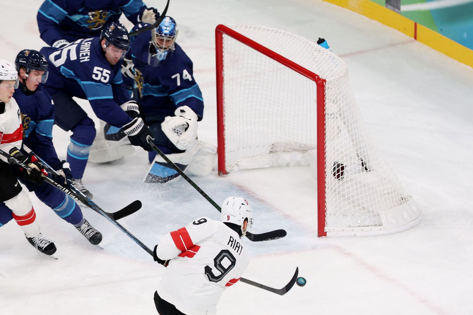 Las mejores fotos de los Juegos Olímpicos de invierno Milán Cortina d'Ampezzo 2026 | Jornada 13