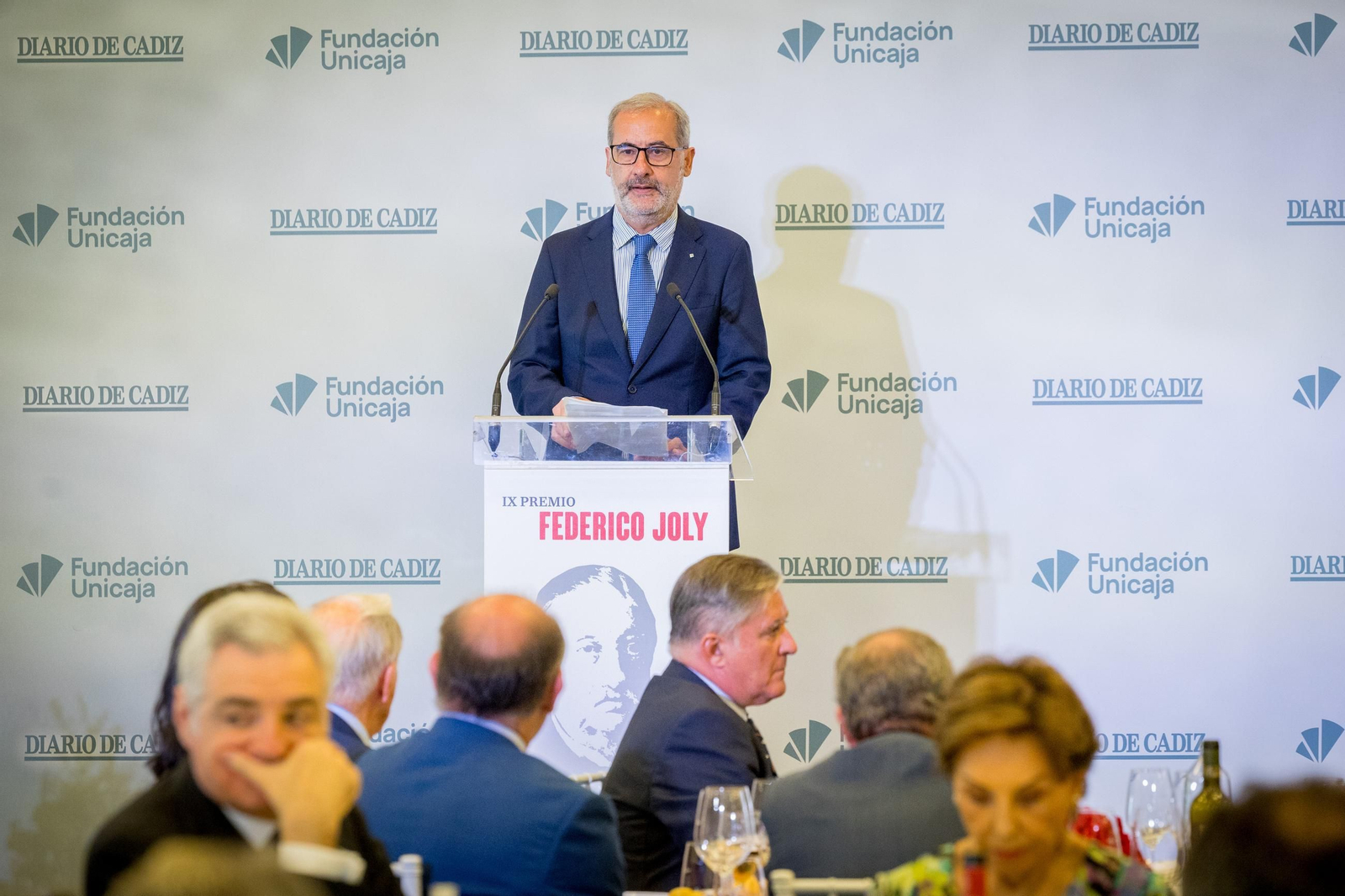 Las imágenes de la entrega del IX Premio Federico Joly a José Bohórquez Mora-Figueroa en Cádiz