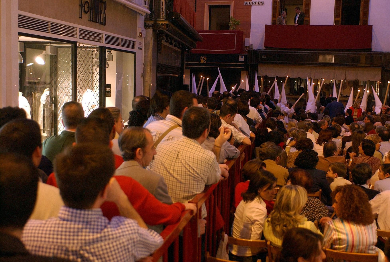 Sierpes en Semana Santa